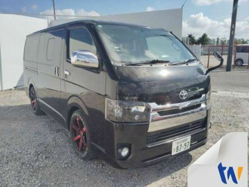 HIACE VAN