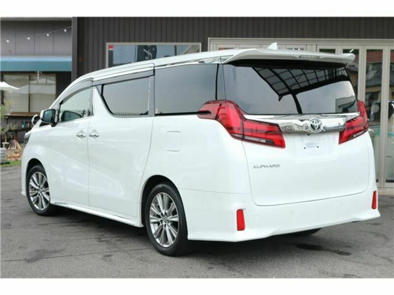 ALPHARD-44