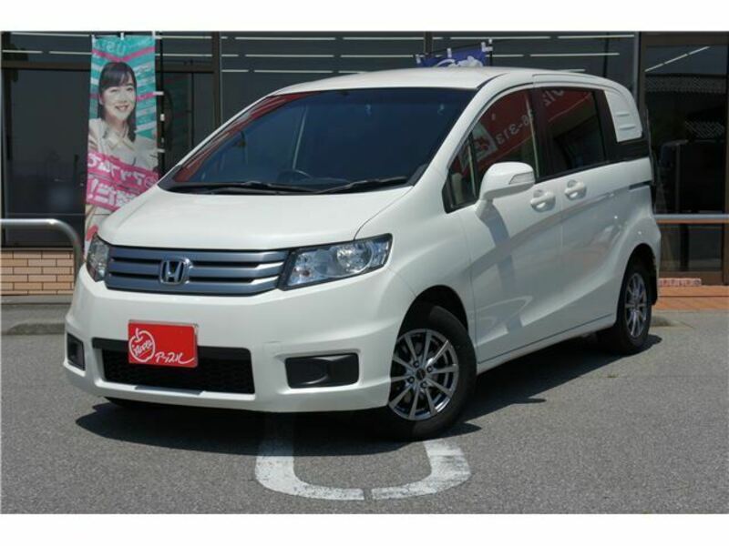 HONDA　FREED SPIKE