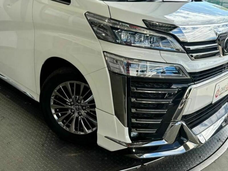 VELLFIRE-28