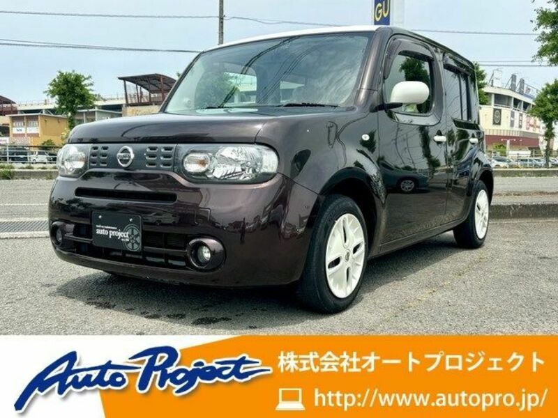 NISSAN　CUBE