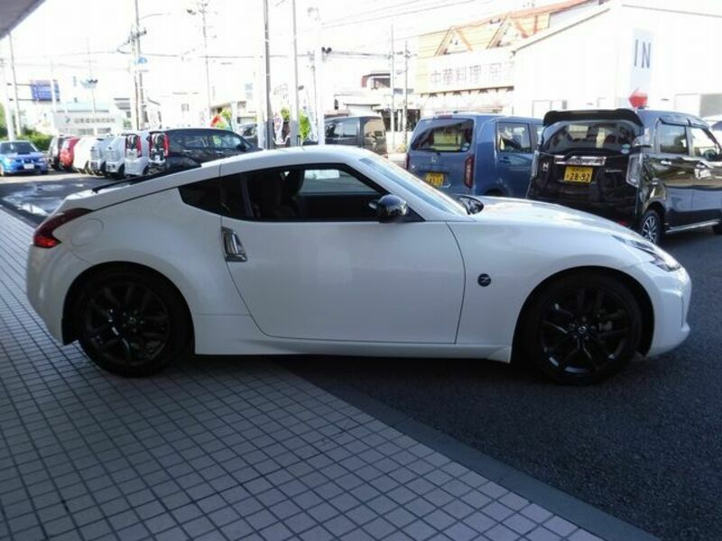 FAIRLADY Z-3