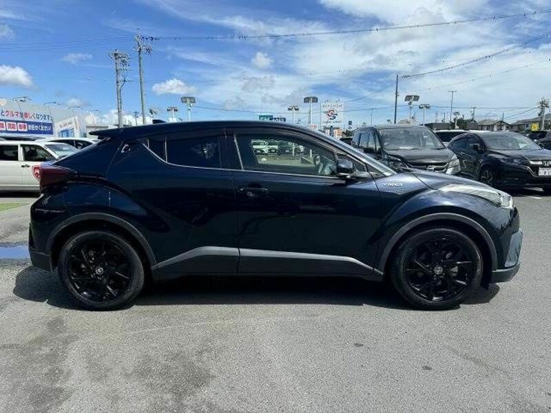 C-HR-13