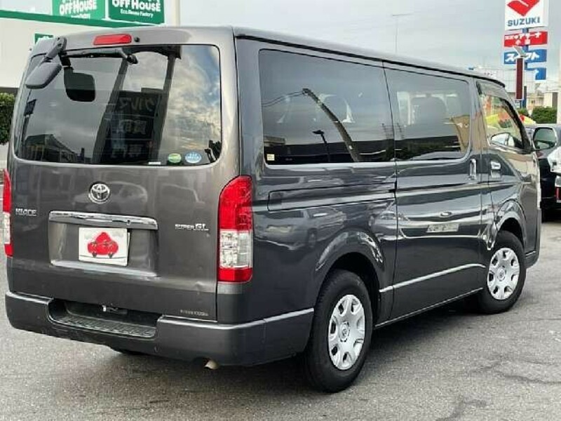 HIACE VAN-2