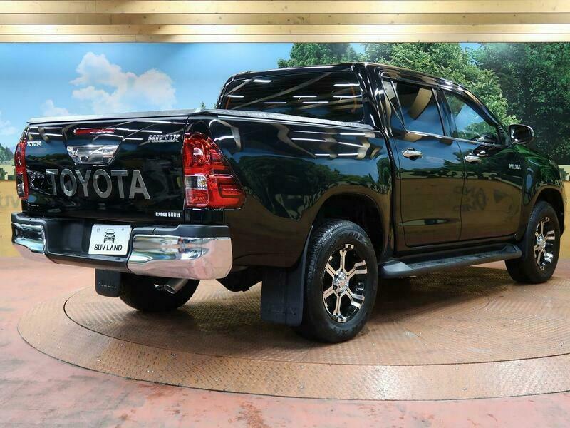 HILUX