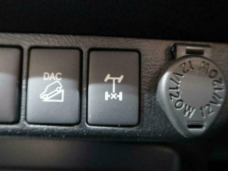 HILUX