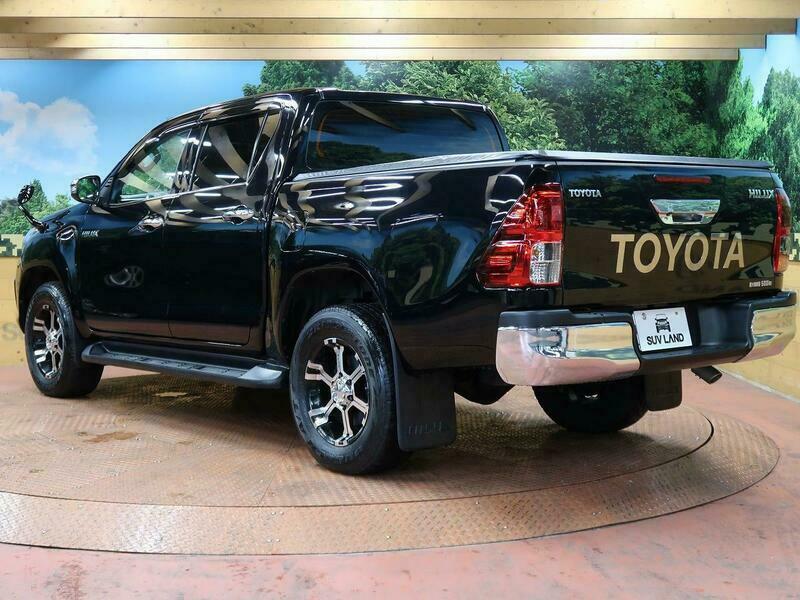HILUX