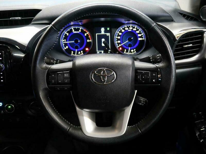 HILUX