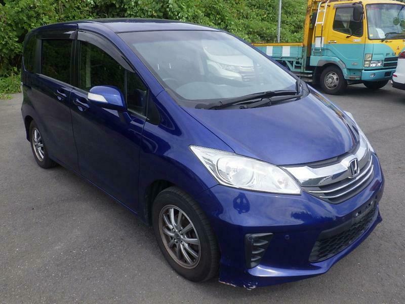 HONDA　FREED