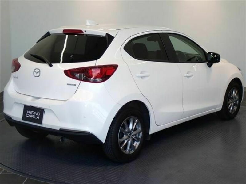 MAZDA2-3