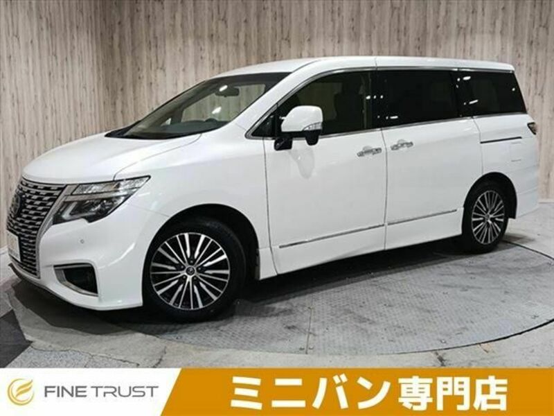 NISSAN　ELGRAND