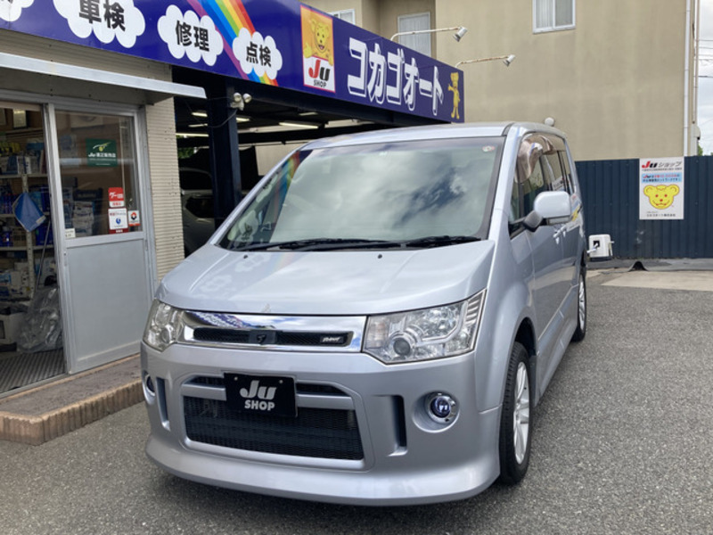 MITSUBISHI　DELICA D5