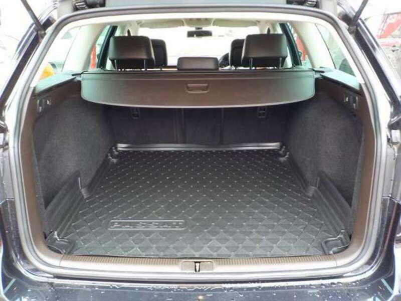 PASSAT ALLTRACK-8