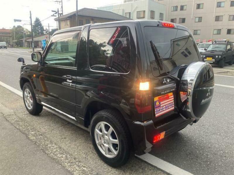 PAJERO MINI-6