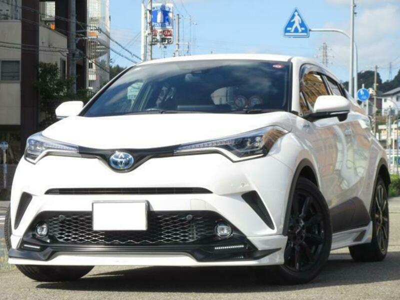 TOYOTA　C-HR