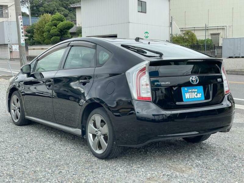 PRIUS-14