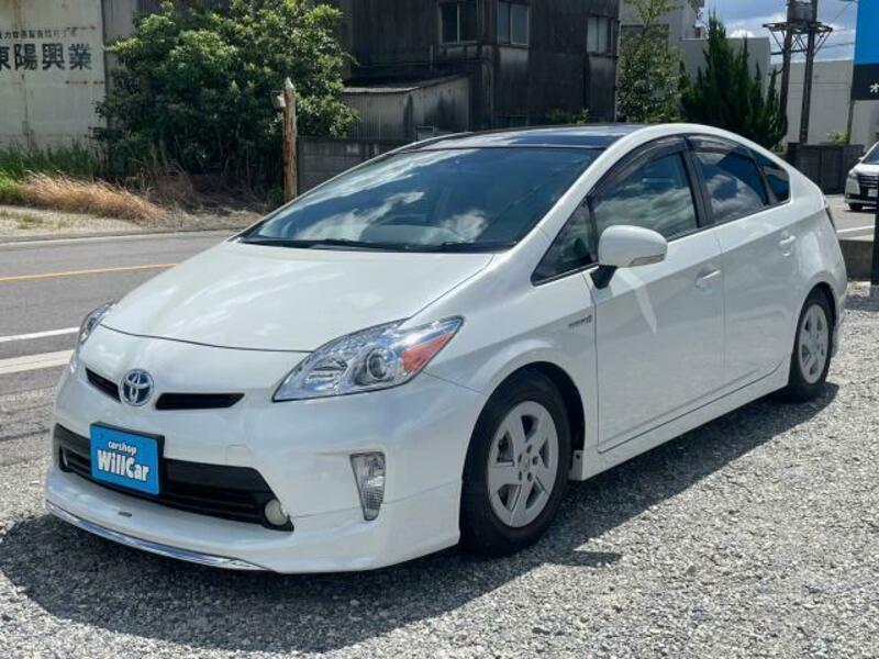 PRIUS-12