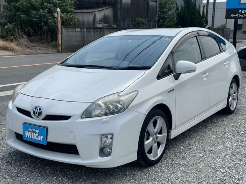 PRIUS-12