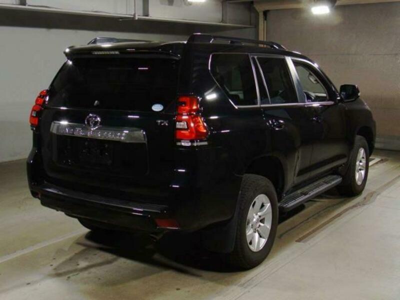 LAND CRUISER PRADO-7