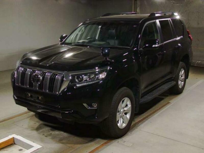 TOYOTA　LAND CRUISER PRADO