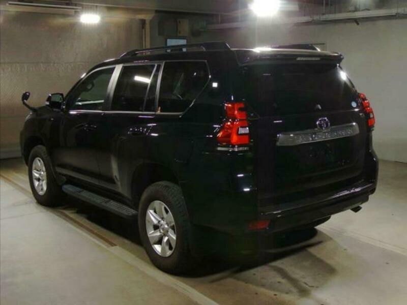 LAND CRUISER PRADO-1