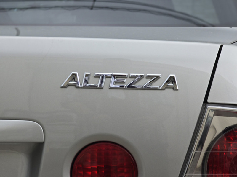 ALTEZZA-18