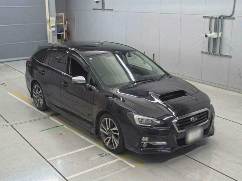 SUBARU　LEVORG