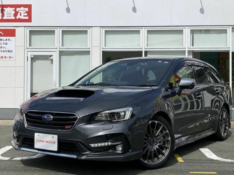 SUBARU　LEVORG