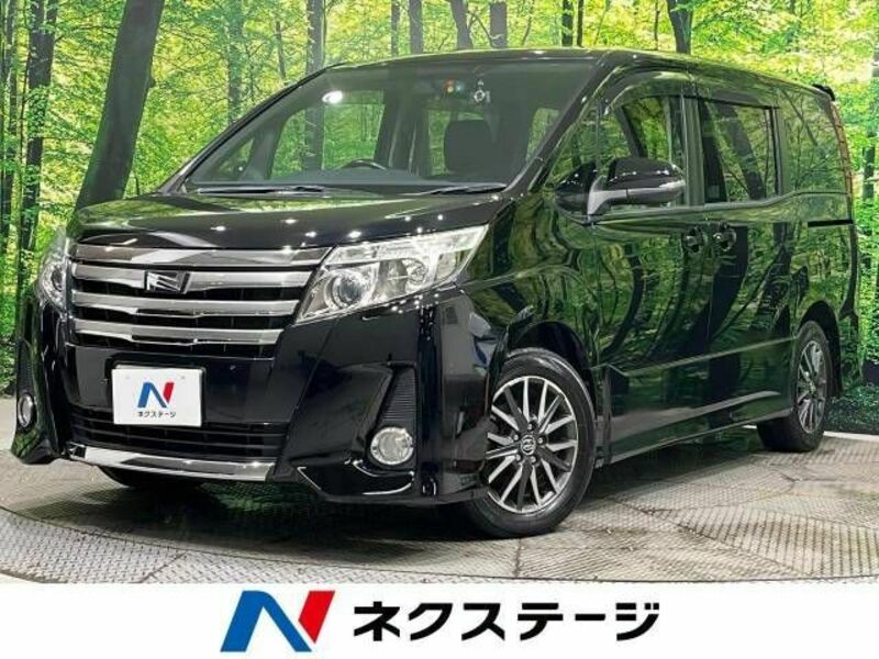 TOYOTA　NOAH