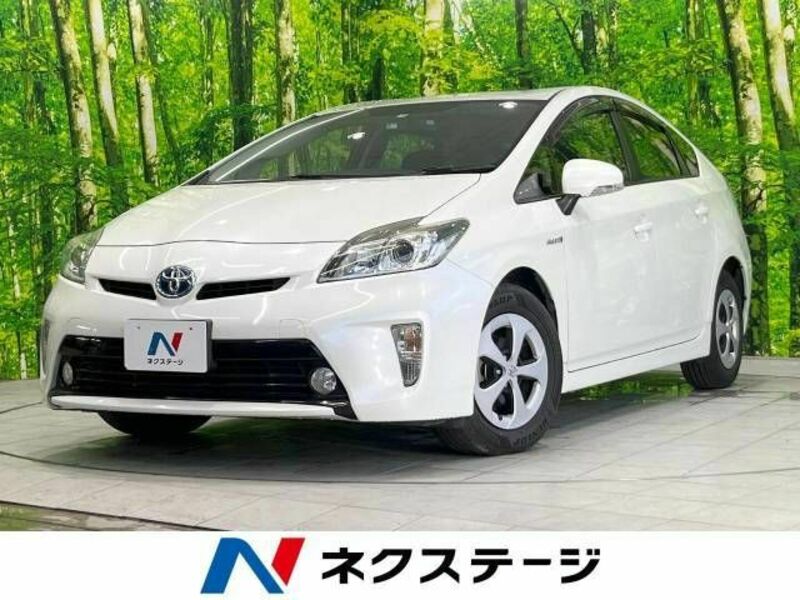 TOYOTA　PRIUS