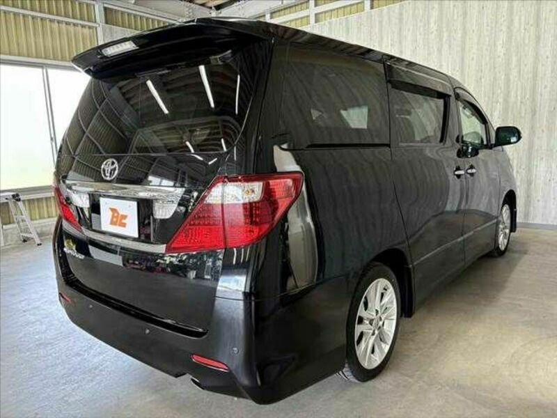 ALPHARD-14