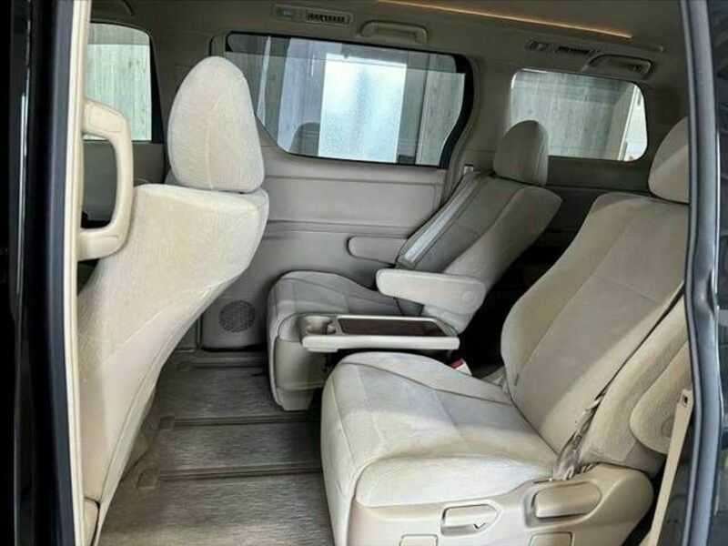 ALPHARD-18