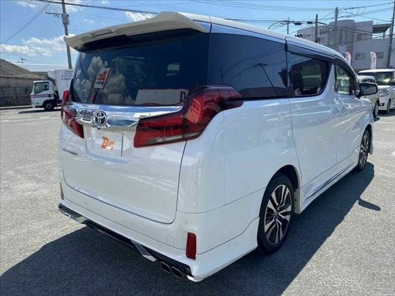 ALPHARD-12