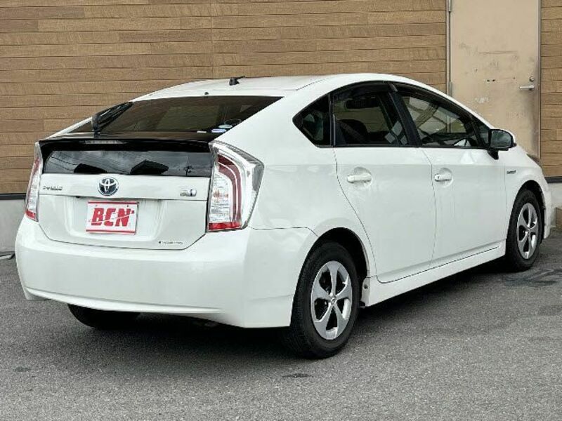 PRIUS-2