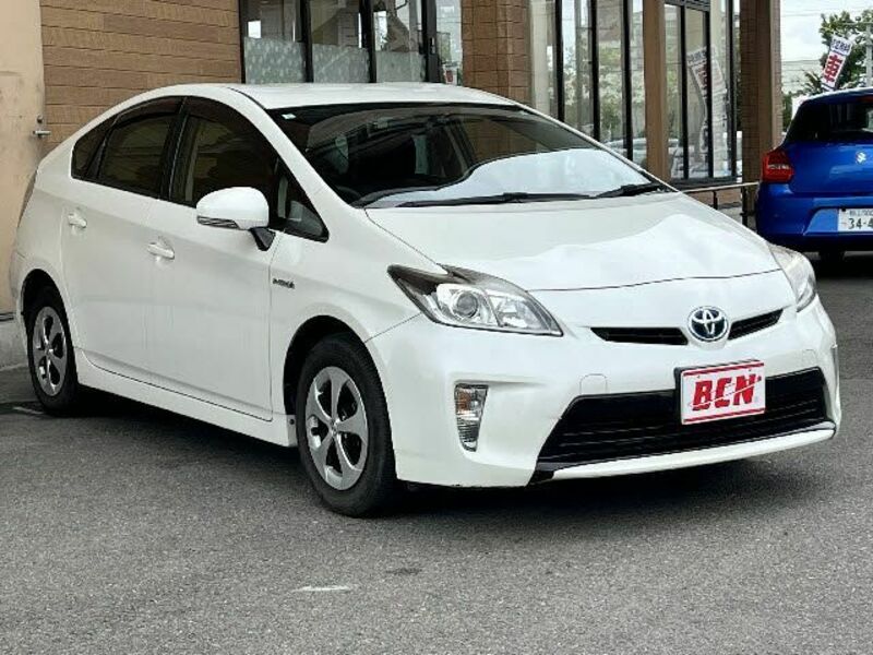 PRIUS-6