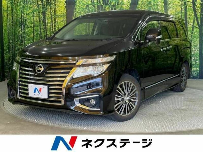 NISSAN　ELGRAND