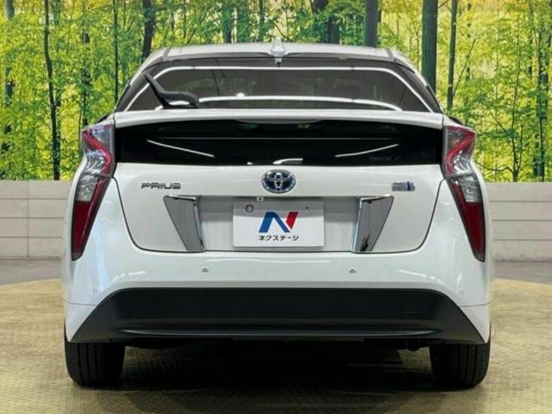 PRIUS-14