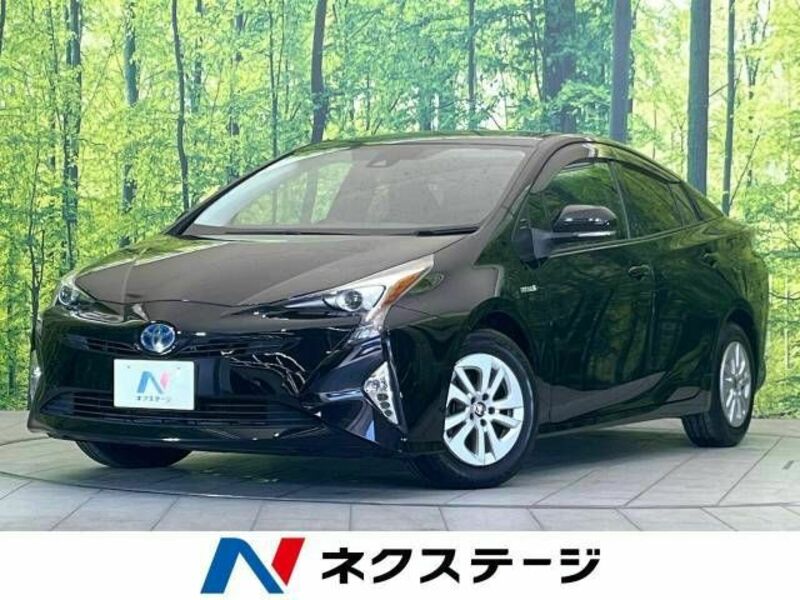 TOYOTA　PRIUS