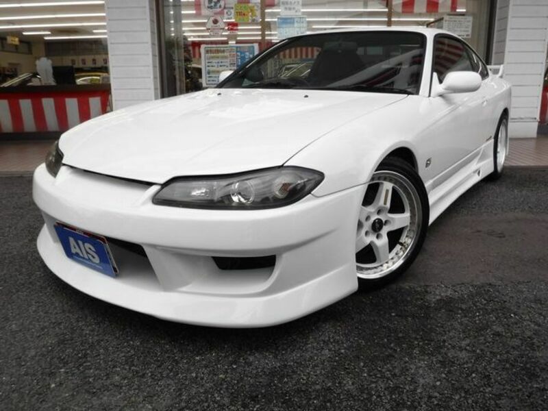 NISSAN　SILVIA