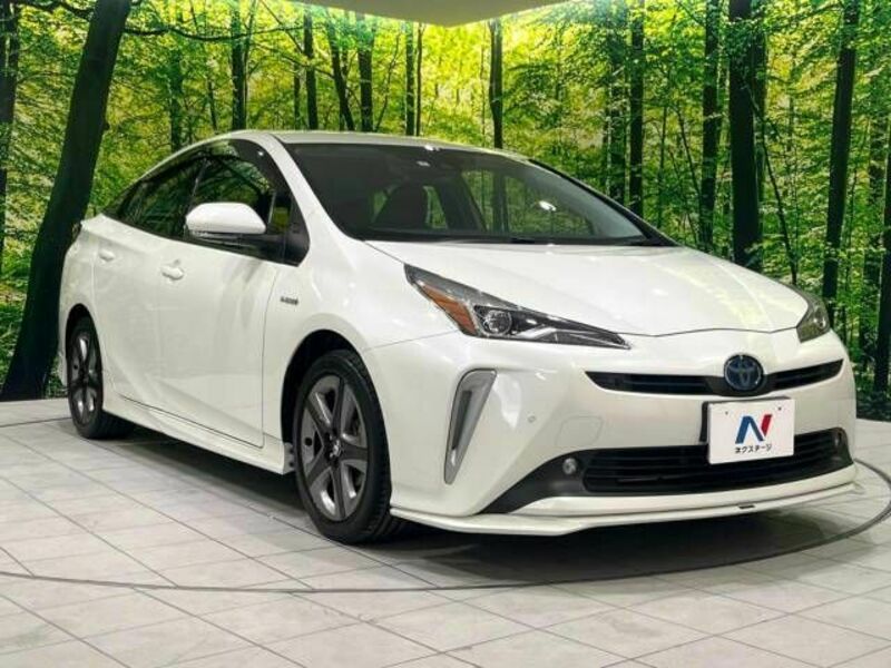 PRIUS-16