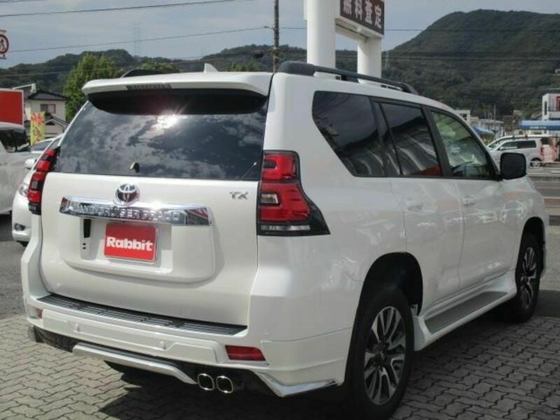 LAND CRUISER PRADO-16