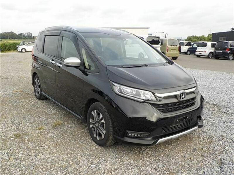 HONDA　FREED+