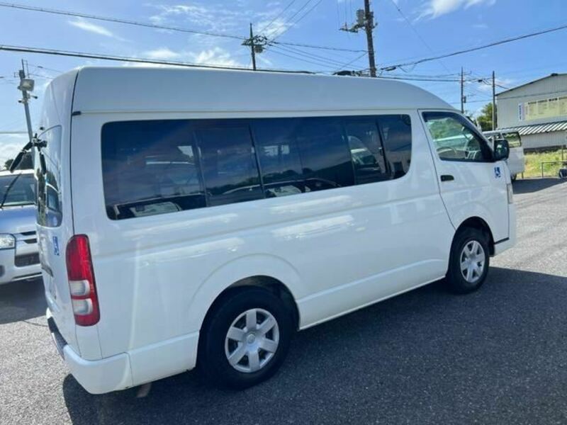 HIACE VAN-7