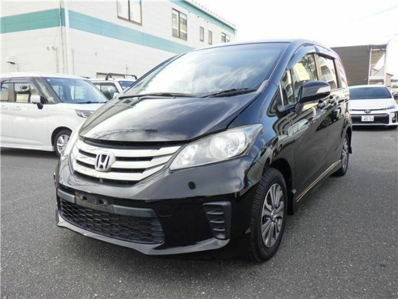 HONDA　FREED