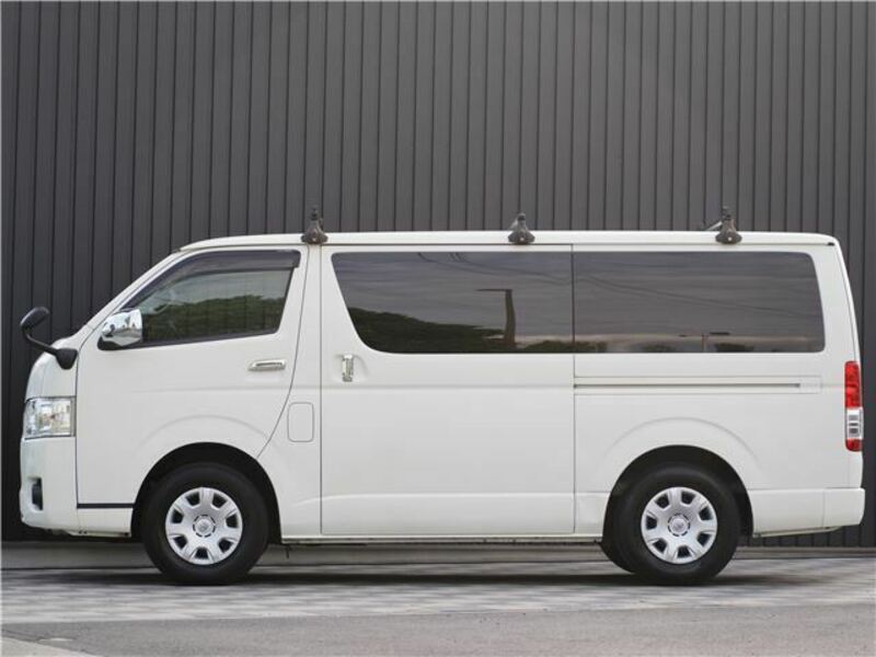 HIACE VAN-14