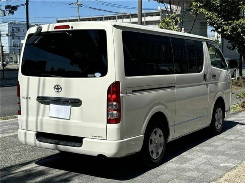 HIACE VAN-22