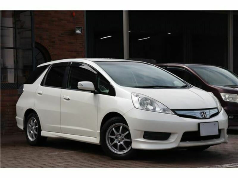 HONDA　FIT SHUTTLE