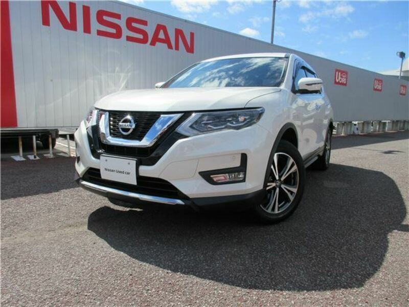 NISSAN　X-TRAIL