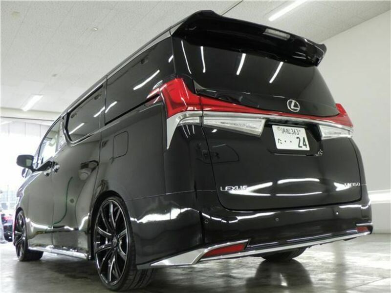 ALPHARD-12