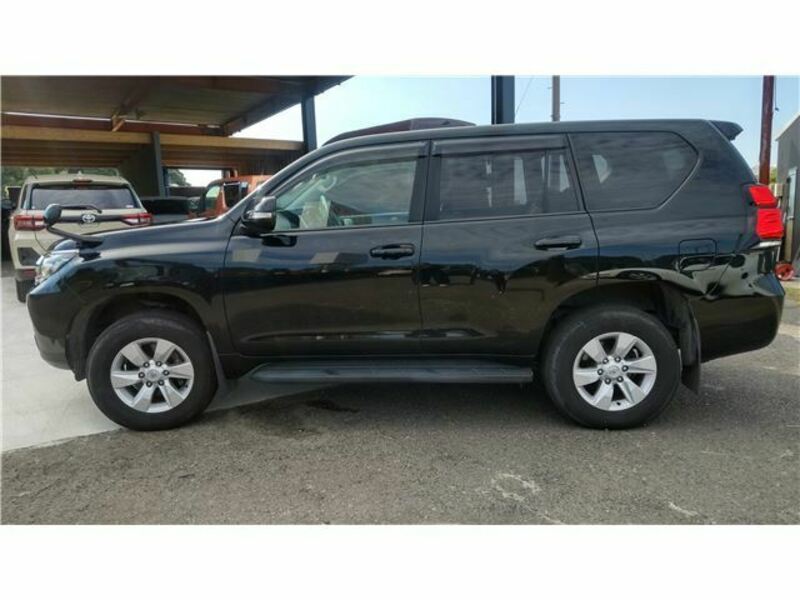 LAND CRUISER PRADO-4